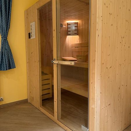 Villa Zoe - Suite Con Sauna Margone  Extérieur photo